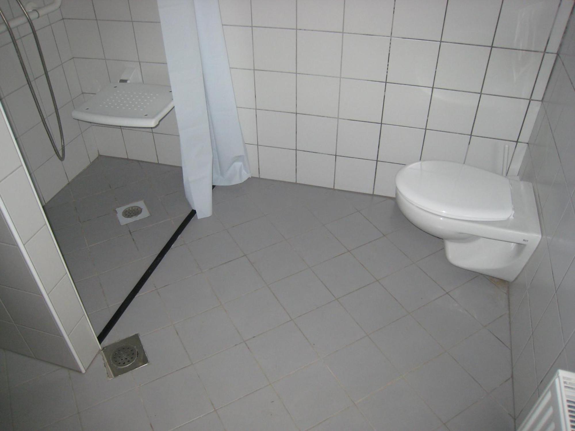 Hostel Situla Novo Mesto Bagian luar foto